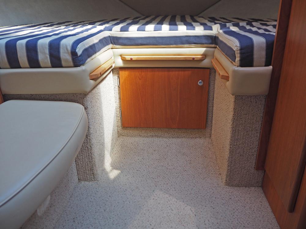 Fore ship, Accommodation